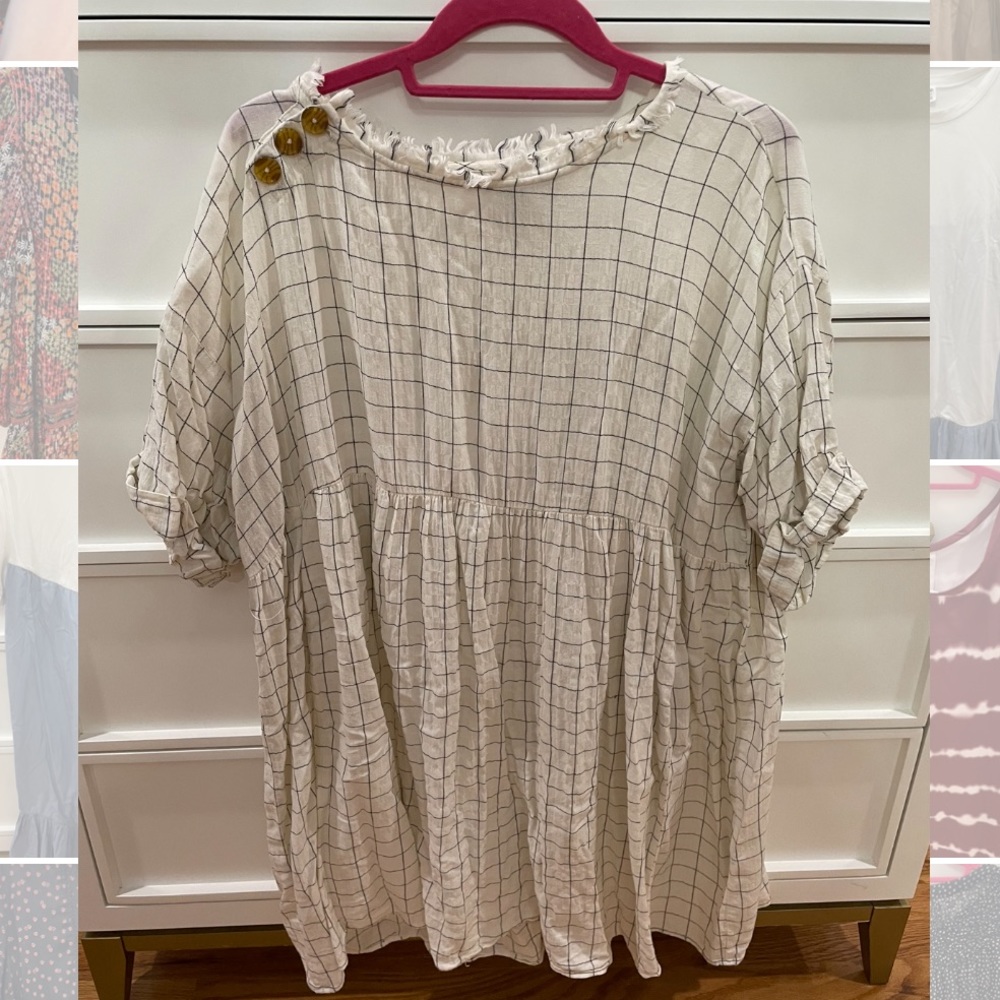 Urban Outfitters mini flare dress. Great condition!!! XS/S- very loose fit.